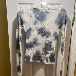 Tie-Dye Gray & White Long Sleeve Top - Medium